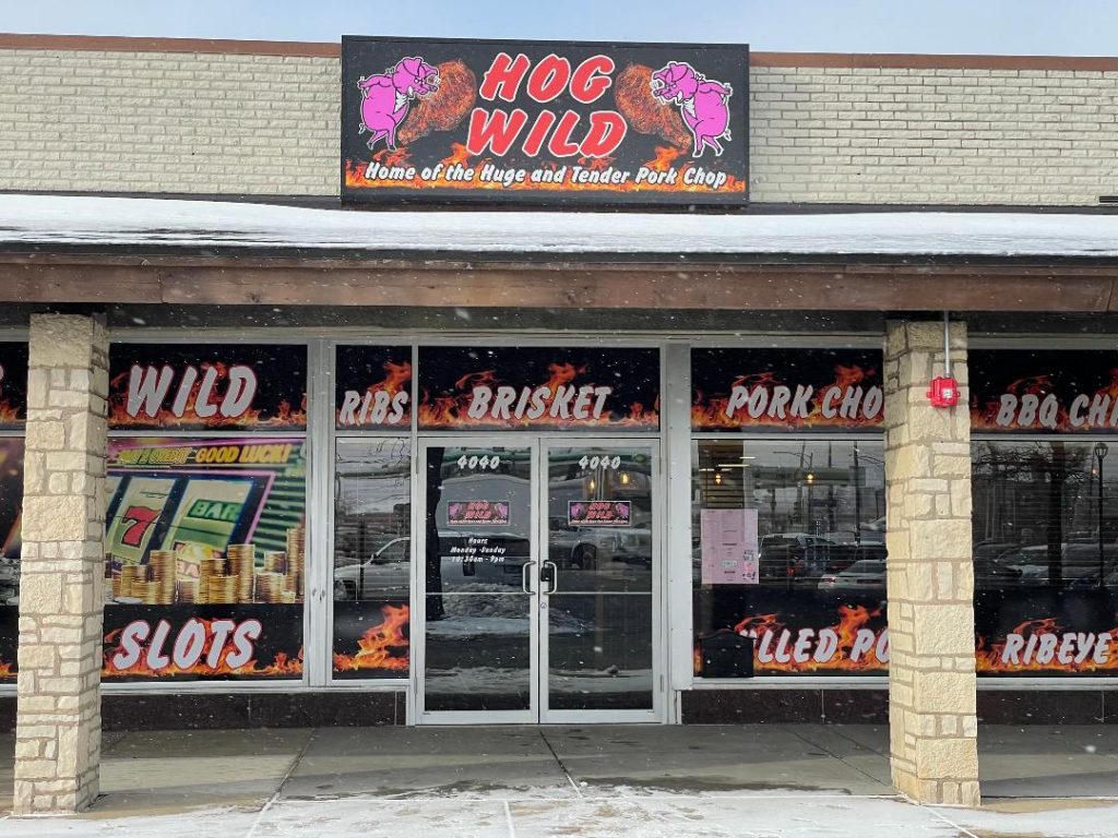 Hog Wild is scheduled to open Monday in Oak Lawn, a week after it was originally set to open. (Photos by Kelly White)