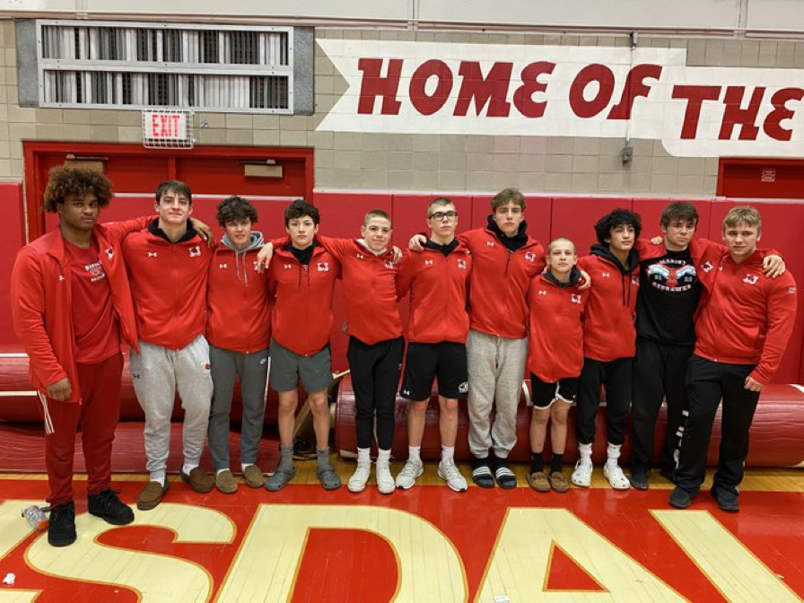 Marist is sending 11 wrestlers to the IHSA state meet Thursday. Photo by Marist High School