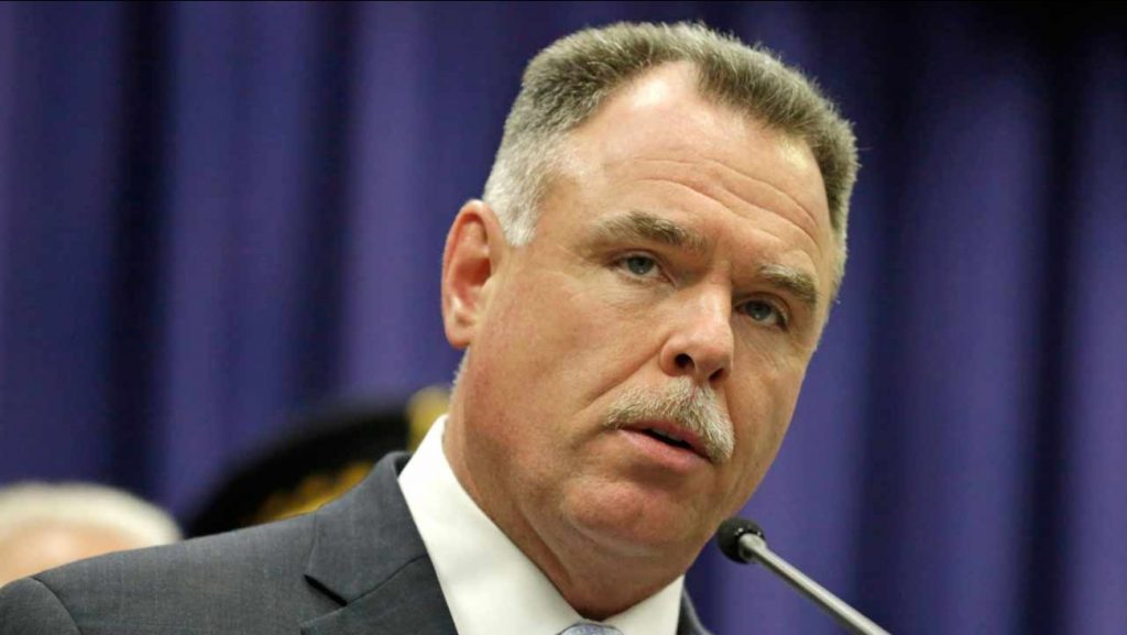 Garry McCarthy will be named Thursday as the interim police chief in Willow Springs.