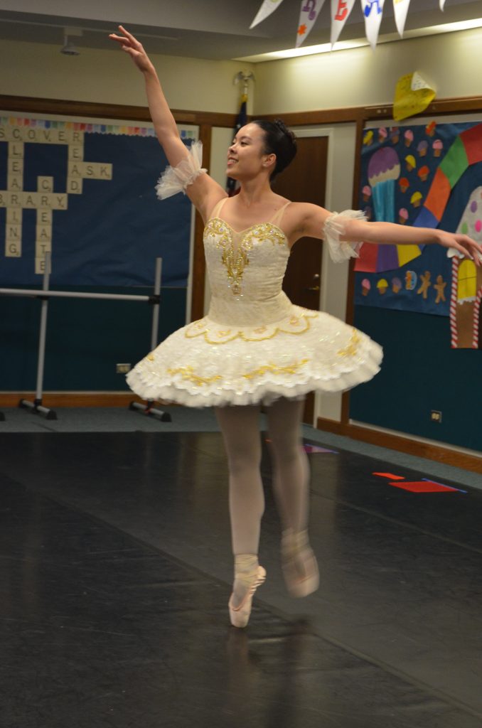 In a 2019 performance at the Clearing Branch Library, ballerina Lauren Thomson wows the audience as an invited guest of the Boitsov School. --File photo