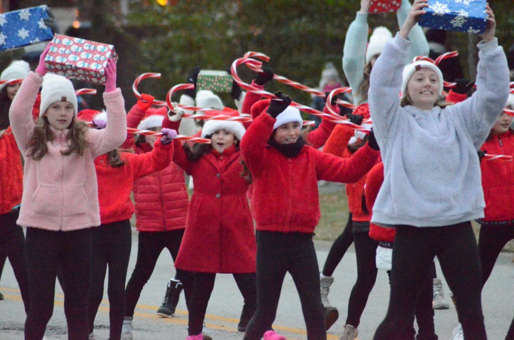 Members of Orland Park's Dance Company dance during Sunday's holiday parade. (Photos by Jeff Vorva)