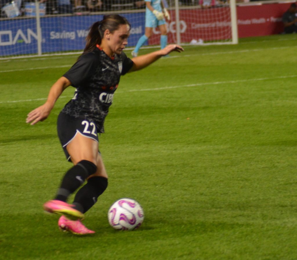 Bianca St-Georges provides the only scoring in the Red Stars' 1-0 win over Racing Louisville Sept. 30 in Bridgeview. Photo by Jeff Vorva